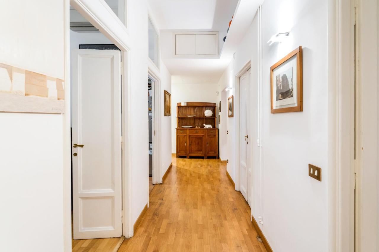 רומא Maison Regola, Styilish Apt In Campo De Fiori מראה חיצוני תמונה