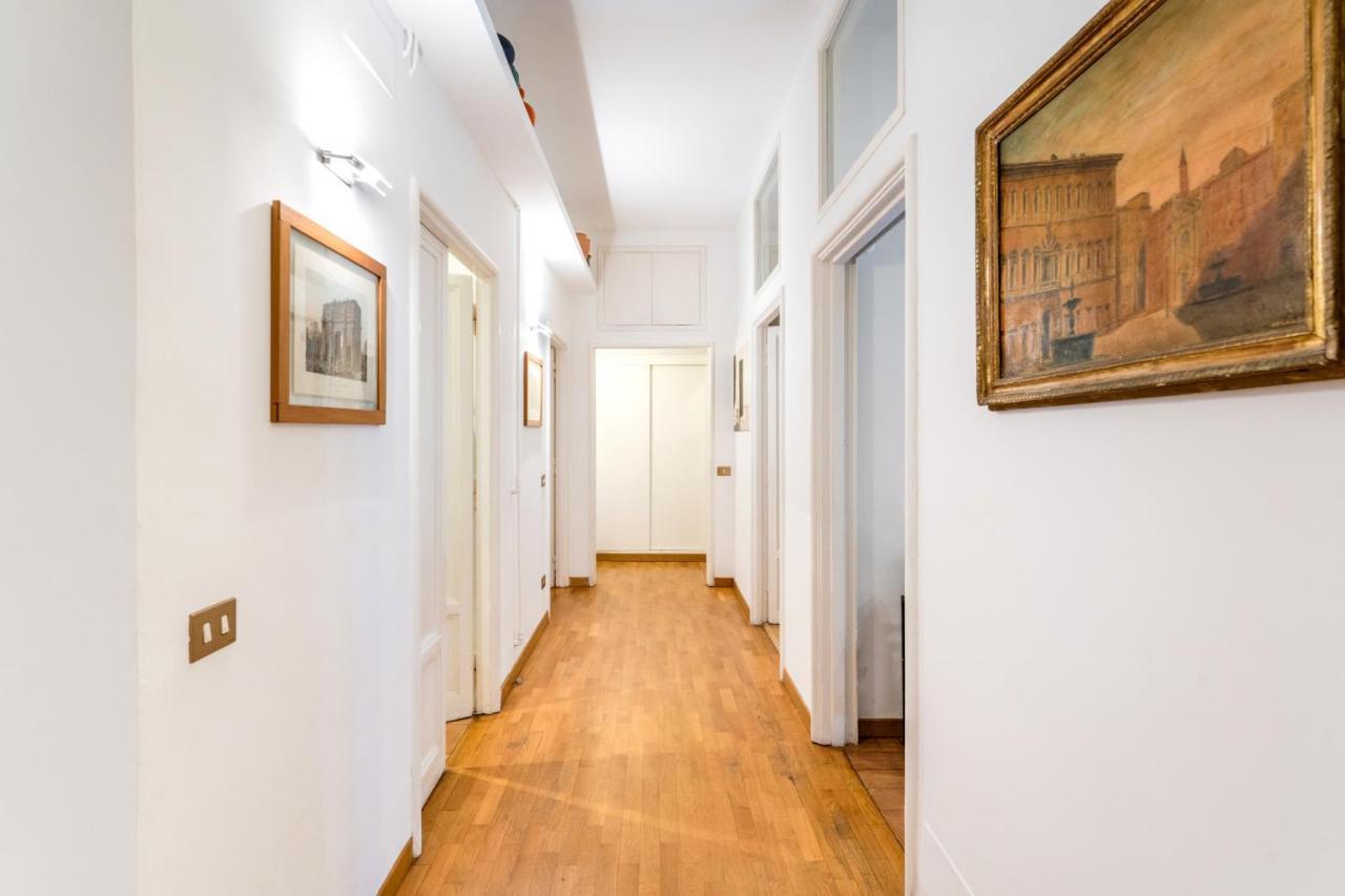 רומא Maison Regola, Styilish Apt In Campo De Fiori מראה חיצוני תמונה
