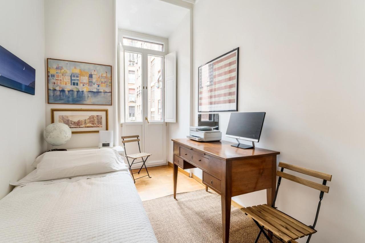 רומא Maison Regola, Styilish Apt In Campo De Fiori מראה חיצוני תמונה